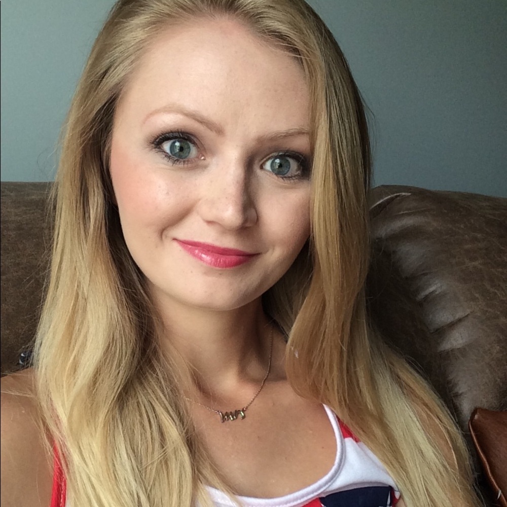 Meet your Posher, Kristen